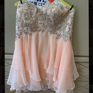 BouBou short prom dress